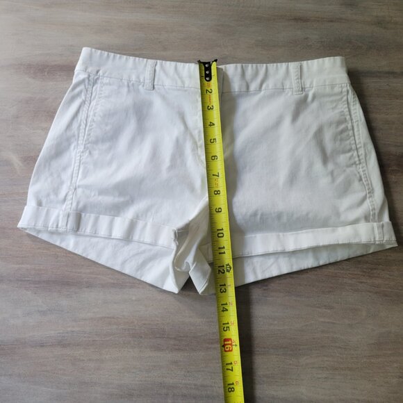 J.Crew Short Womens 10 Ivory Flat Front High Rise 3" Stretch Chino Preppy Casual - Picture 5 of 6